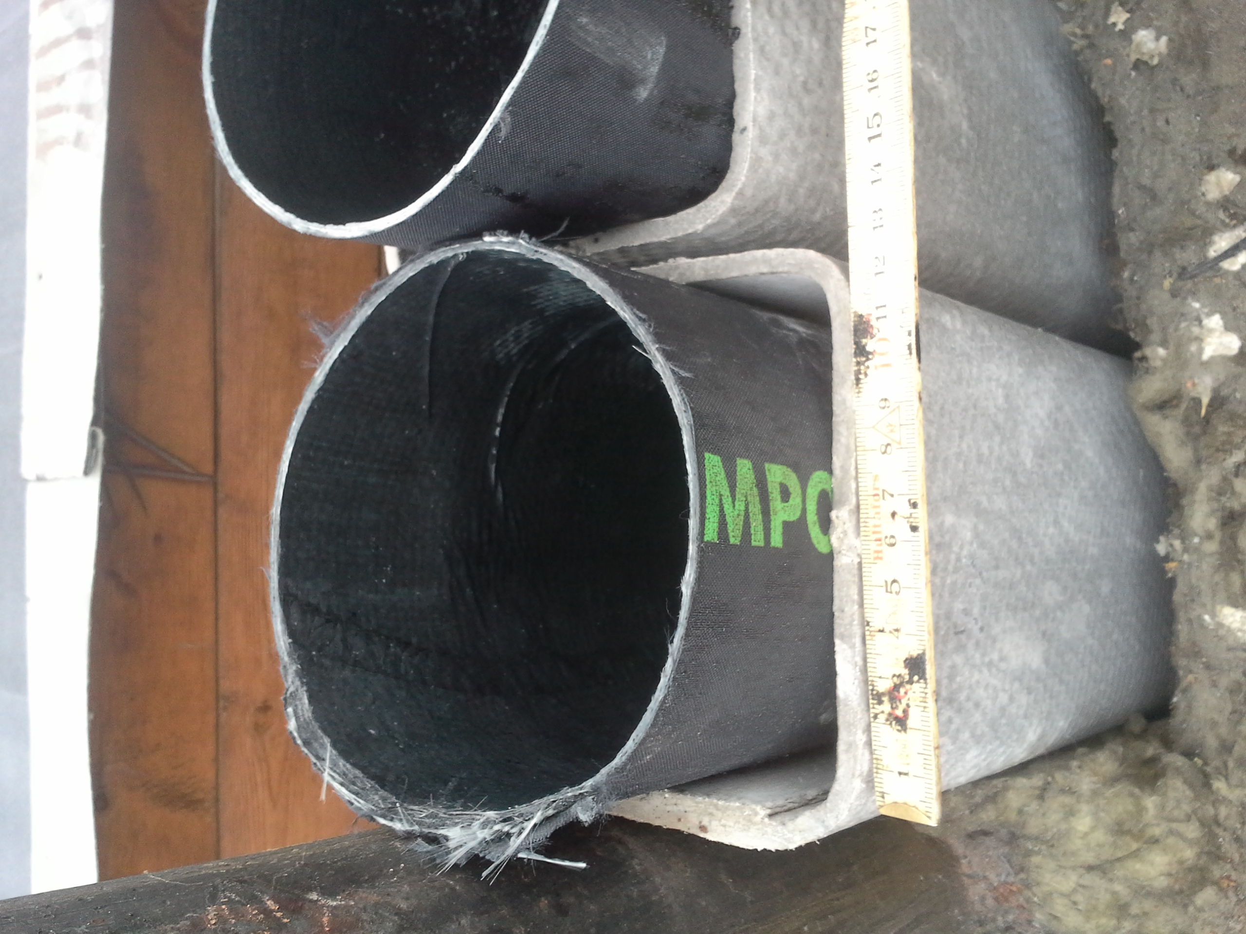 Relining av eternitkanal. Dimension 125 foder i fyrkantig eternitkanal.